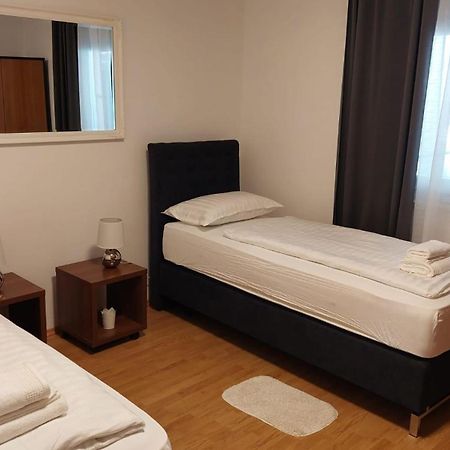 Holiday Retreat Apartment - 자다르 외부 사진